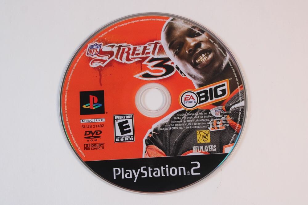 NFL Street 3 (PlayStation 2, 2006, PS2) Authentic, game disc only, Tested/Works